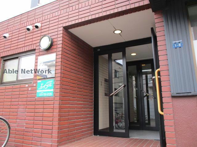 グラムール南平岸の外観写真