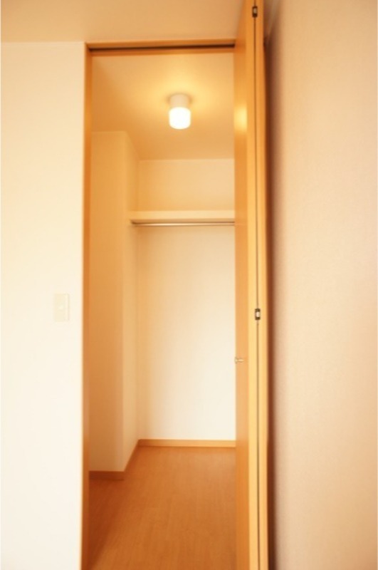 収納　図面と現状に相違がある場合には現状を優先