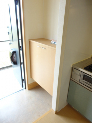 ＪＲ東海道本線 南彦根駅 徒歩20分 2階建 築21年の玄関写真