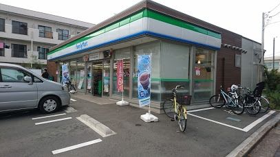 ＪＲ中央線 国立駅 バス乗車時間：8分 最寄りバス停で下車 徒歩2分 2階建 築19年の周辺写真
