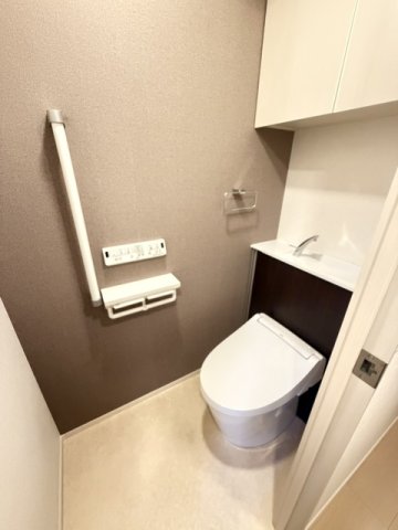 トイレ　トイレもきれいです