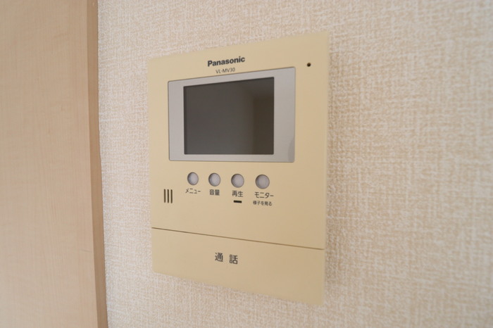 セキュリティ　モニター付きインターホン