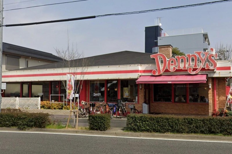 飲食店　デニーズ天満通店（飲食店）まで349m