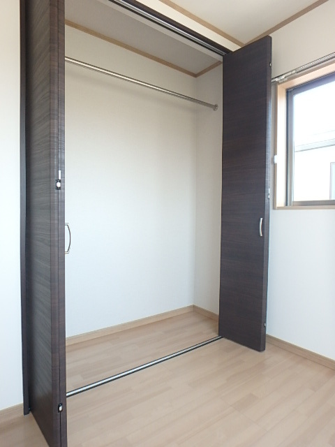 収納　図面と現状に相違がある場合には現状を優先