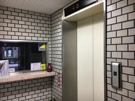 ロビー