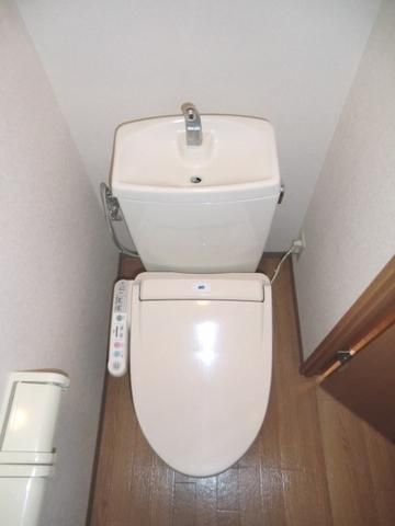 トイレ　トイレ