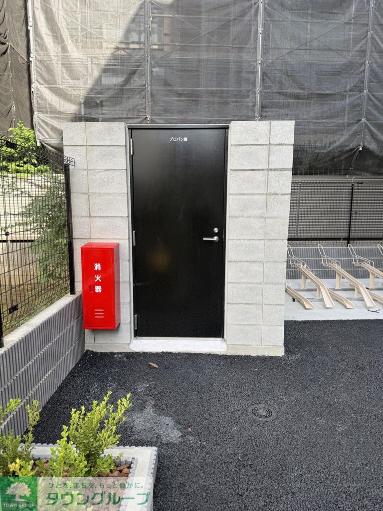 エントランス　エントランス