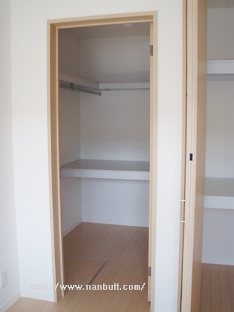 収納　ウォークインクローゼット