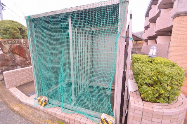 ドラックストア　レディ薬局矢野駅前店（ドラッグストア）まで1085m