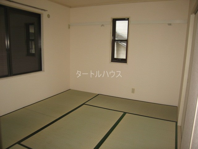 四條畷植村ハイツの内装写真