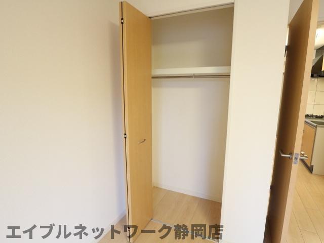 収納　十分な収納スペースがあります