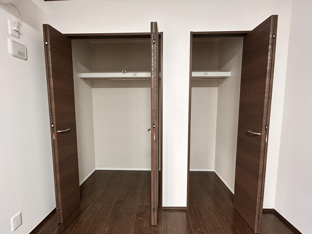 収納　１階洋室収納