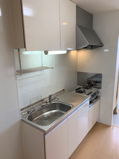 キッチン　収納たっぷりのキッチン