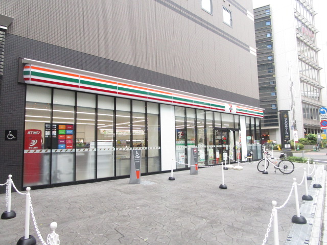 コンビニ　セブンイレブン大森駅北店（コンビニ）まで123m