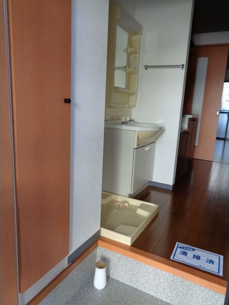 地下鉄東山線 中村公園駅 徒歩14分 2階建 築25年のキッチン写真