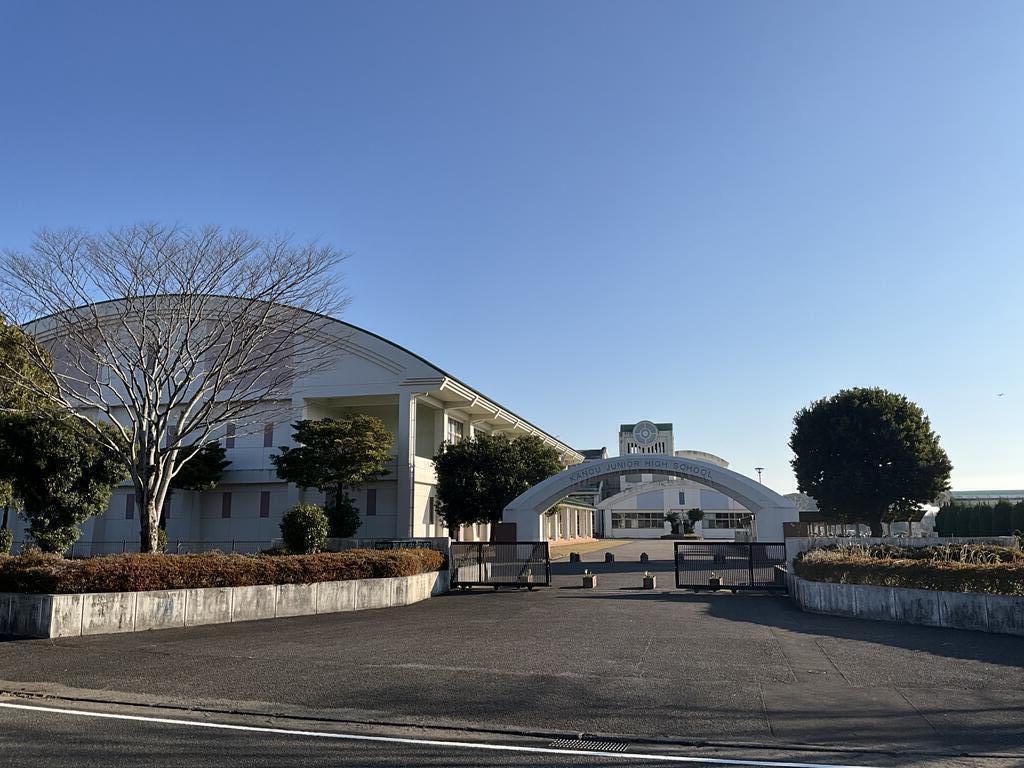 中学校　宮崎市立加納中学校（中学校）まで1100m