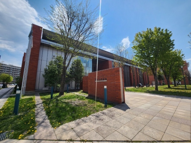 図書館　帯広市図書館（図書館）まで3845m