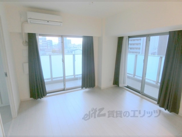 居室・リビング　居室