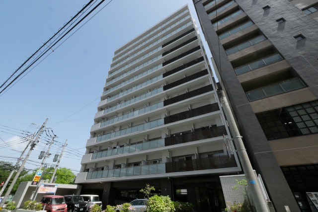 エトゥール山王公園の建物外観