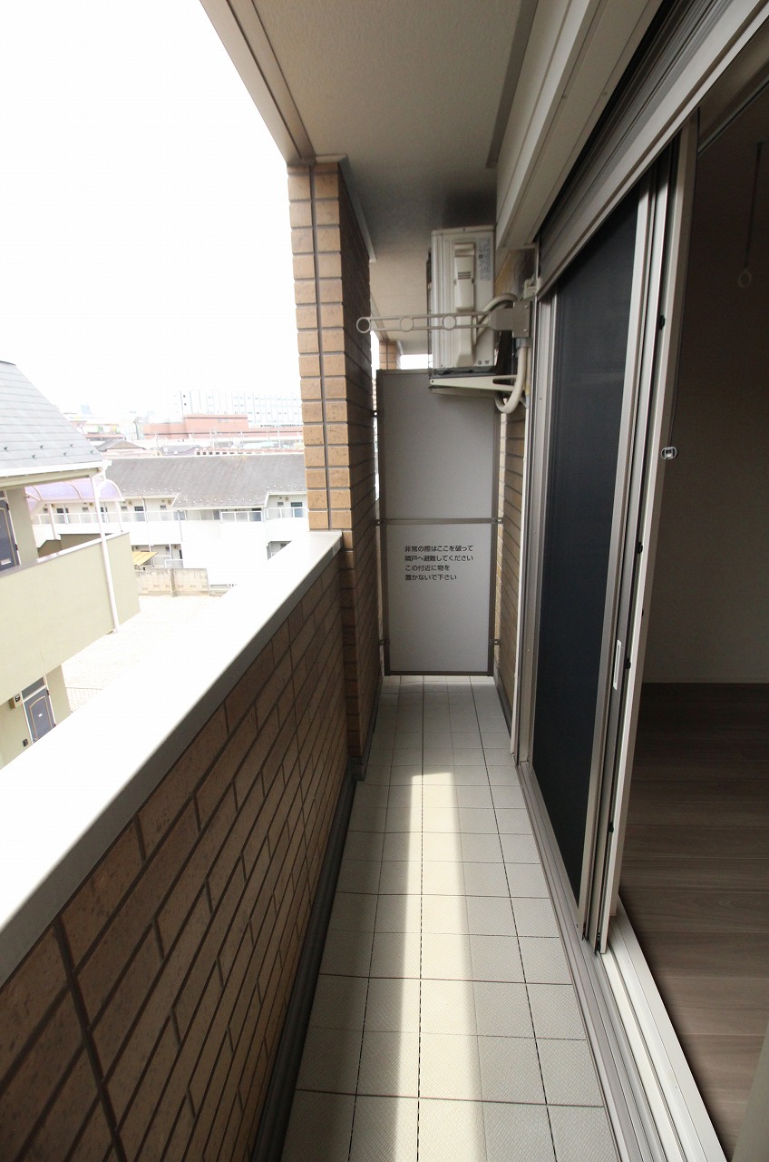 バルコニー　別の部屋の写真です