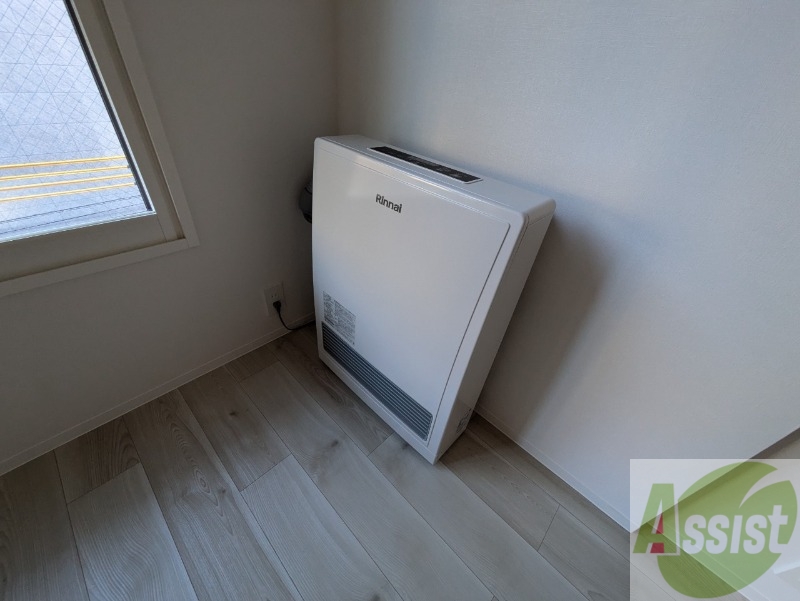 その他設備　都市ガスの暖房ですので冬場の光熱費も安心ですね！