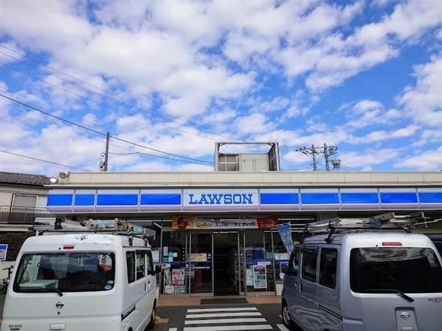 コンビニ　ローソン杉並成田西三丁目店（コンビニ）まで519m