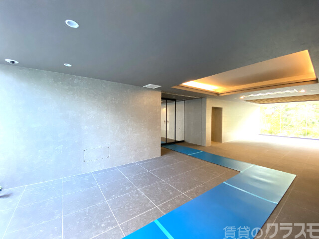 ロビー　共有部分も綺麗です！