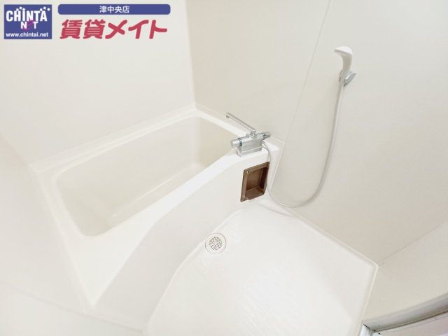 バス・シャワールーム　反転タイプ参考写真