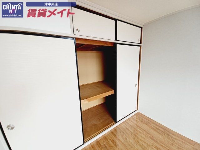 収納　反転タイプ参考写真