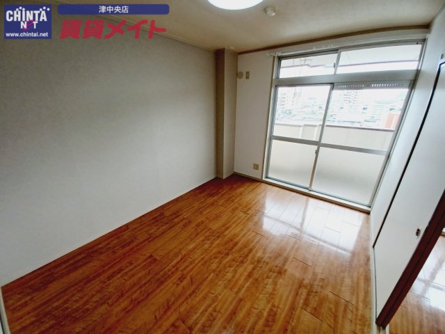 その他部屋・スペース　反転タイプ参考写真