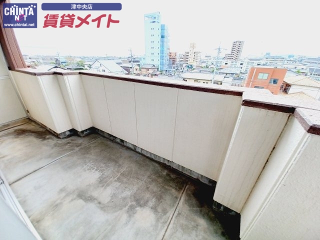 バルコニー　反転タイプ参考写真