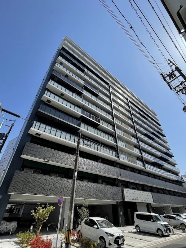 【名古屋市中区新栄のマンションの建物外観】