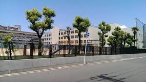 【大阪市住吉区苅田のマンションの小学校】