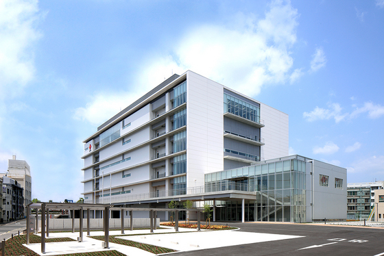 病院　日本赤十字社中四国ブロック血液セ（病院）まで245m