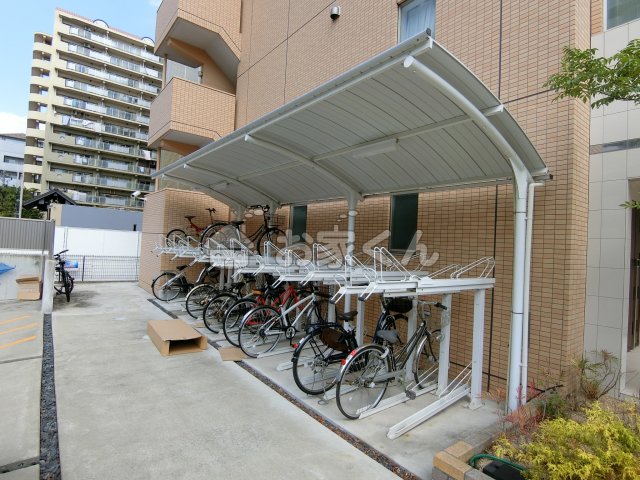 駐車場　駐輪場