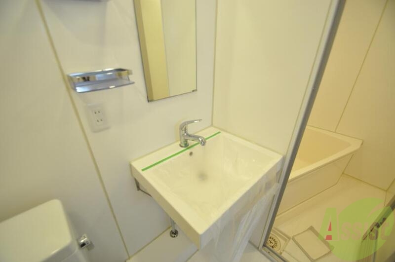 洗面設備　独立洗面台があります、朝の身支度もバッチリ