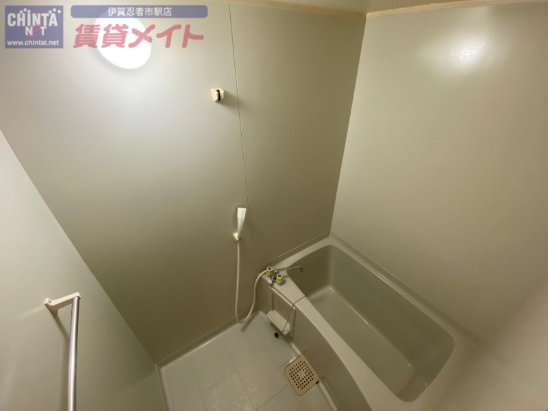 バス・シャワールーム　別部屋参考写真となります。