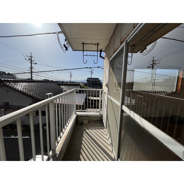 バルコニー　バルコニー（同仕様タイプ）