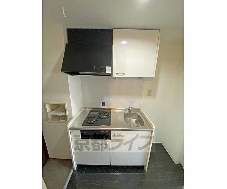 キッチン　２口コンロで料理もはかどりますね！