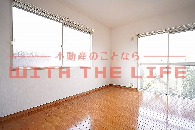 居室・リビング　ゆったりとした居間です