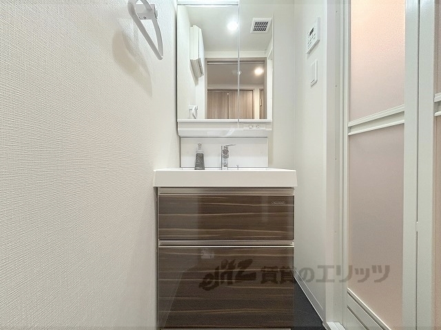 洗面設備　独立洗面台