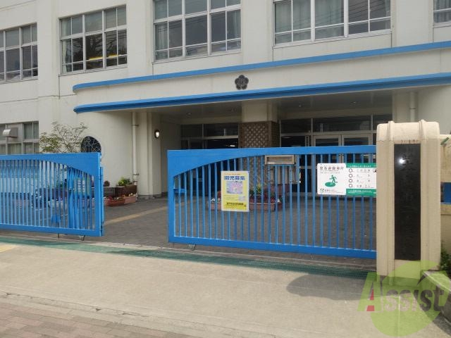 小学校　神戸市立本山第二小学校（小学校）まで392m