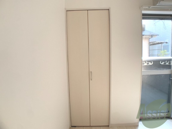 収納　こちらは収納です。中はどうなっているのでしょう。