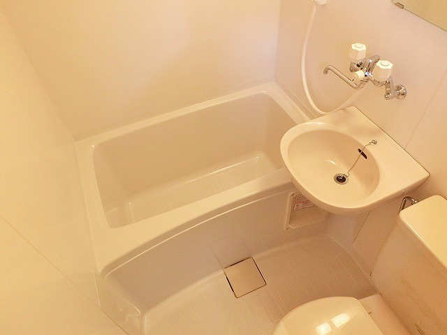 バス・シャワールーム　3点ユニット