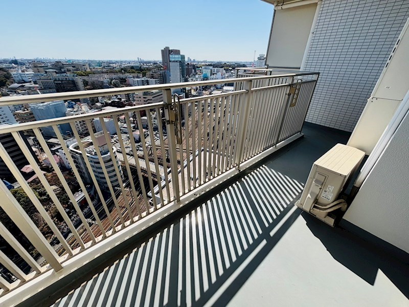 バルコニー　同建物別部屋