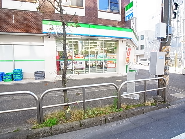 コンビニ　ファミリーマート 松戸西店（コンビニ）まで276m