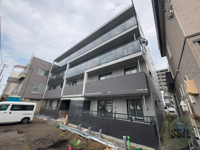 建物外観　札幌市中央区南４条西「ヴィレッジ表参道」