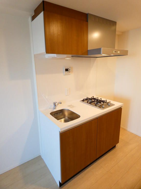 キッチン　同マンション別部屋参照。