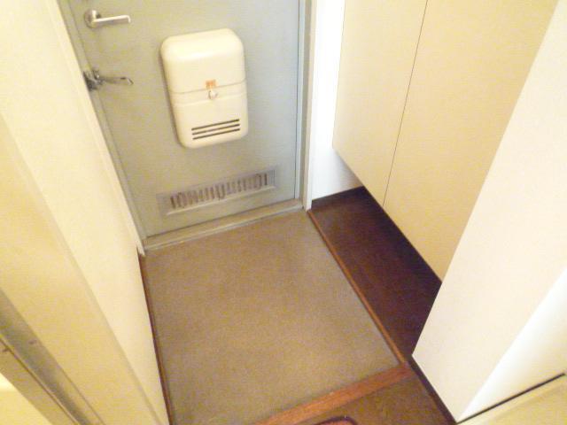 玄関　玄関（同タイプ）