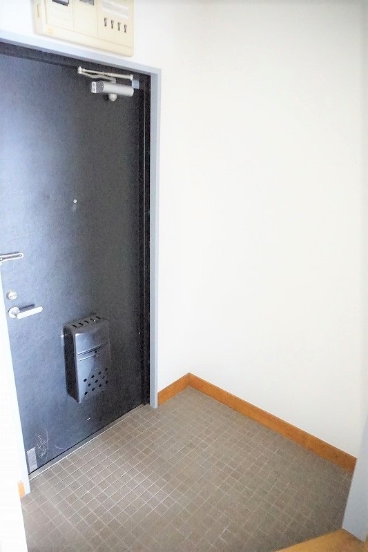 玄関　玄関は広々！